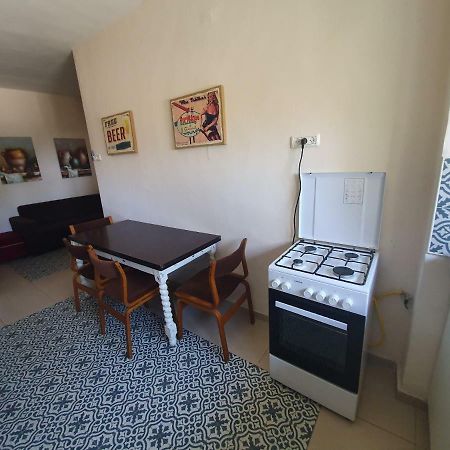 Apartament 3 Stairs Only To Cozy Flat On Hillel St Hajfa Zewnętrze zdjęcie