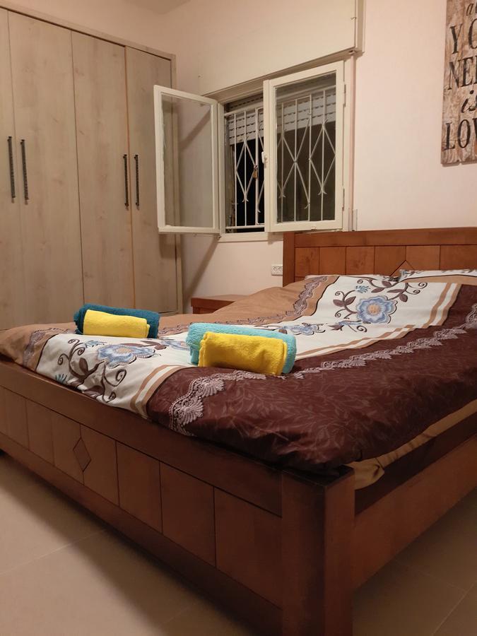 Apartament 3 Stairs Only To Cozy Flat On Hillel St Hajfa Zewnętrze zdjęcie