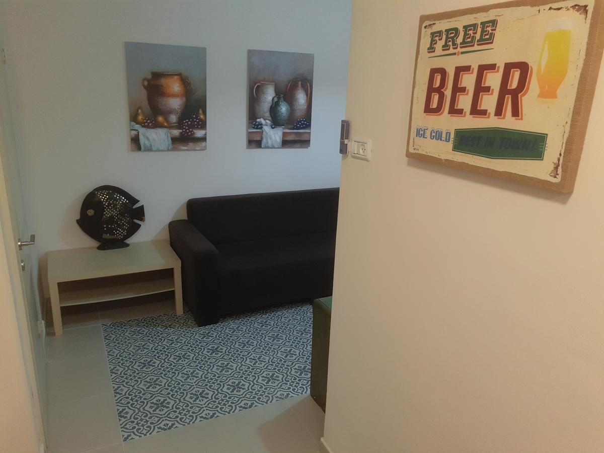 Apartament 3 Stairs Only To Cozy Flat On Hillel St Hajfa Zewnętrze zdjęcie