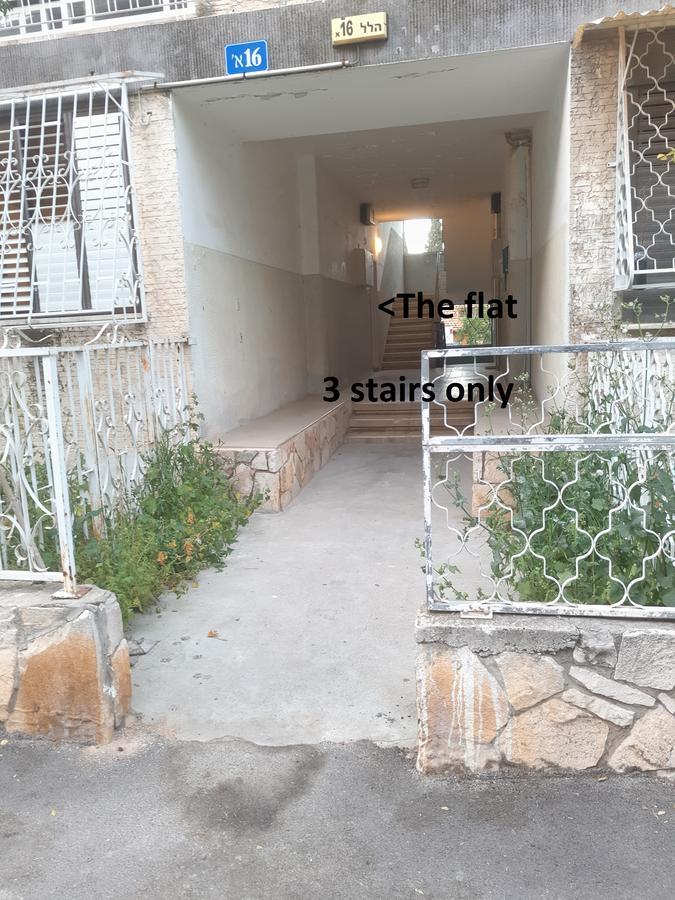 Apartament 3 Stairs Only To Cozy Flat On Hillel St Hajfa Zewnętrze zdjęcie