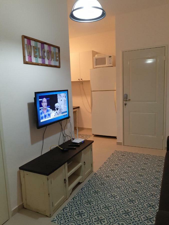 Apartament 3 Stairs Only To Cozy Flat On Hillel St Hajfa Zewnętrze zdjęcie